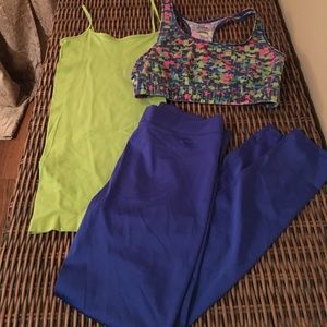 Victoria’s Secret pants, Reebok bra & tank Bundle!
